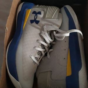 Boys Under Armour shoes